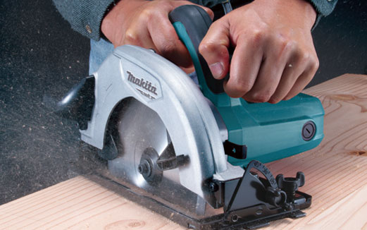 Circular Saw 7 inches "M5802B"